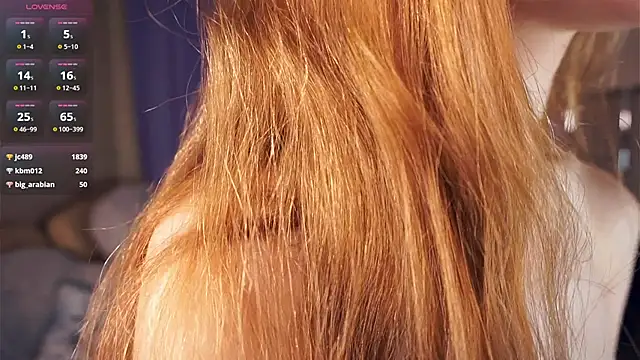 Snapshot of EsmaCarll chatting on January 13, 2025, 2:18 am EsmaCarll online show from January 13, 2025, 2:18 am