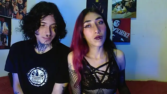 Asterothxznikki online show from December 4, 2024, 5:49 am