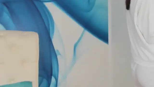 SkinnyDolly online show from March 31, 2026, 2:13 am