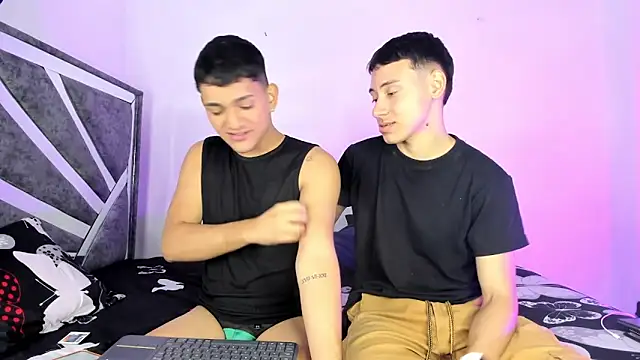 ander deimond  online show from March 18, 2025, 4:59 pm