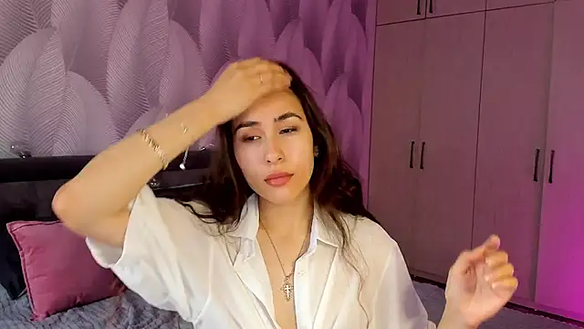 Bambiii bby online show from October 2, 2025, 2:29 am