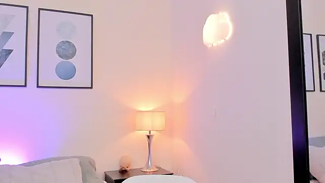 Snapshot of JulianaWaldo chatting on September 29, 2025, 2:55 pm JulianaWaldo online show from September 29, 2025, 2:55 pm