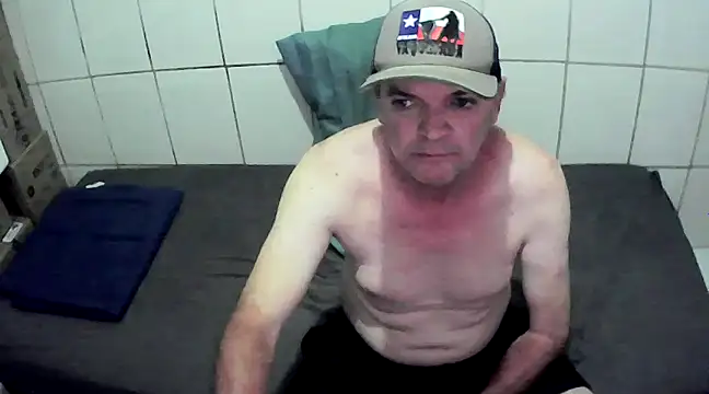 Snapshot of pierdona chatting on January 30, 2025, 8:42 pm pierdona online show from January 30, 2025, 8:42 pm