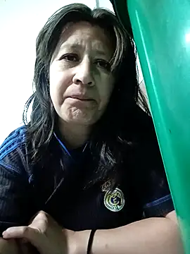 carolina linarez69 online show from May 15, 2026, 11:23 pm