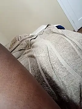 contagiousqueen online show from July 25, 2026, 4:59 pm