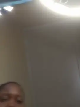 contagiousqueen online show from August 4, 2026, 7:49 pm
