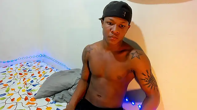 Snapshot of Alid_17 chatting on December 5, 2024, 9:28 am Alid 17 online show from December 5, 2024, 9:28 am