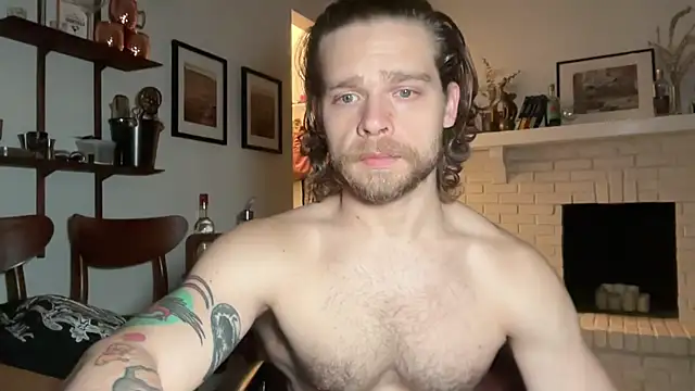 Snapshot of DaddydayDrinkzz chatting on December 15, 2024, 8:30 am DaddydayDrinkzz online show from December 15, 2024, 8:30 am