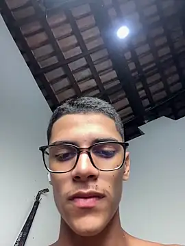 Naka300 online show from February 25, 2025, 2:14 am