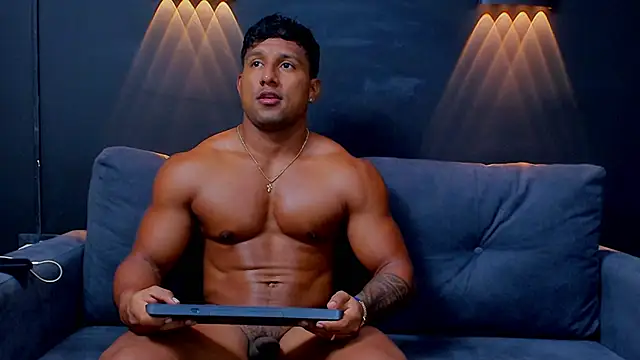 Snapshot of CallumMuscle chatting on February 24, 2025, 6:27 am CallumMuscle online show from February 24, 2025, 6:27 am