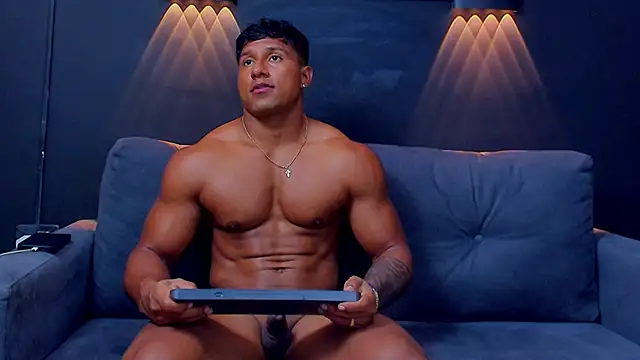 Snapshot of CallumMuscle chatting on March 2, 2025, 6:59 am CallumMuscle online show from March 2, 2025, 6:59 am