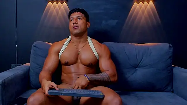 Snapshot of CallumMuscle chatting on March 7, 2025, 7:30 am CallumMuscle online show from March 7, 2025, 7:30 am