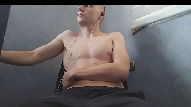 Snapshot of nextdoorneighbor chatting on January 3, 2025, 9:15 pm nextdoorneighbor online show from January 3, 2025, 9:15 pm