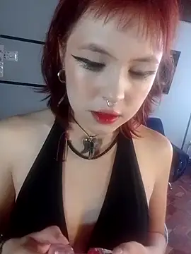 Snapshot of Sweetcatxx chatting on December 6, 2024, 7:01 pm Sweetcatxx online show from December 6, 2024, 7:01 pm