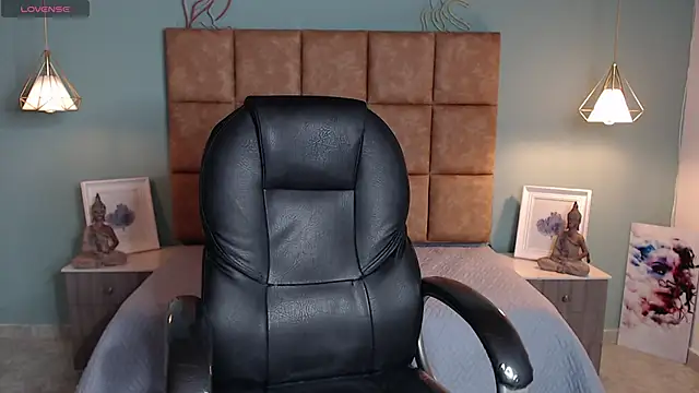 AlejooTwink online show from February 21, 2025, 10:15 pm