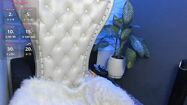 Snapshot of Layla_707 chatting on September 18, 2025, 11:40 pm Layla 707 online show from September 18, 2025, 11:40 pm