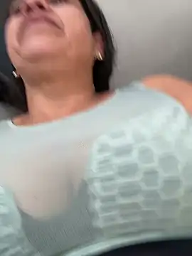 siri duque online show from February 18, 2026, 8:38 pm