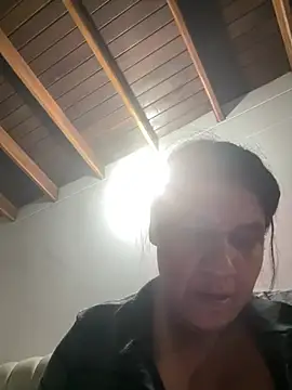Snapshot of siri_duque chatting on July 19, 2026, 12:58 am siri duque online show from July 19, 2026, 12:58 am