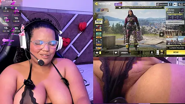 Snapshot of MhiaRey chatting on February 25, 2025, 10:15 am MhiaRey online show from February 25, 2025, 10:15 am