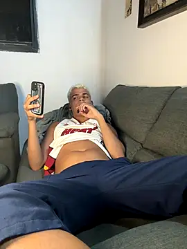 Leo bunny hot online show from October 11, 2025, 6:23 am