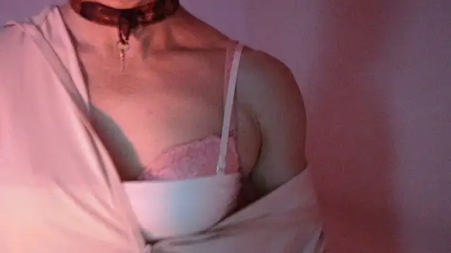 Reneta Rebekka Lopez online show from February 7, 2026, 7:06 pm