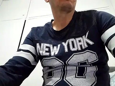 Snapshot of kopgelhadi chatting on December 3, 2024, 5:55 pm kopgelhadi online show from December 3, 2024, 5:55 pm