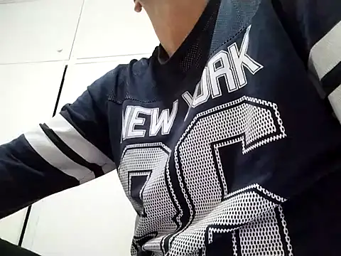 Snapshot of kopgelhadi chatting on March 7, 2025, 7:49 pm kopgelhadi online show from March 7, 2025, 7:49 pm