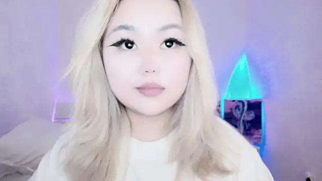 Snapshot of amelia_sunlight chatting on December 13, 2024, 3:27 am amelia sunlight online show from December 13, 2024, 3:27 am