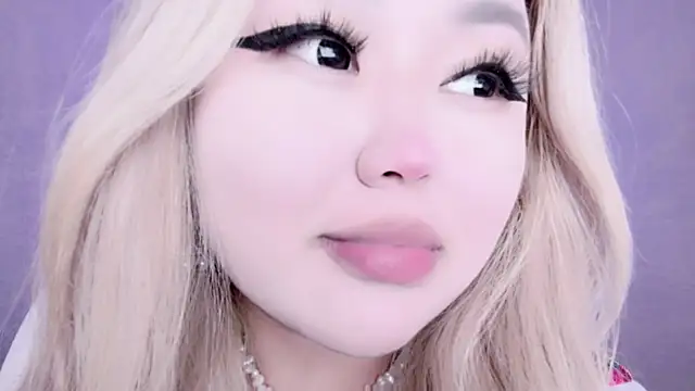 Snapshot of amelia_sunlight chatting on December 17, 2024, 3:39 am amelia sunlight online show from December 17, 2024, 3:39 am