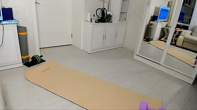 Pawsitive Panther online show from December 26, 2024, 2:27 pm