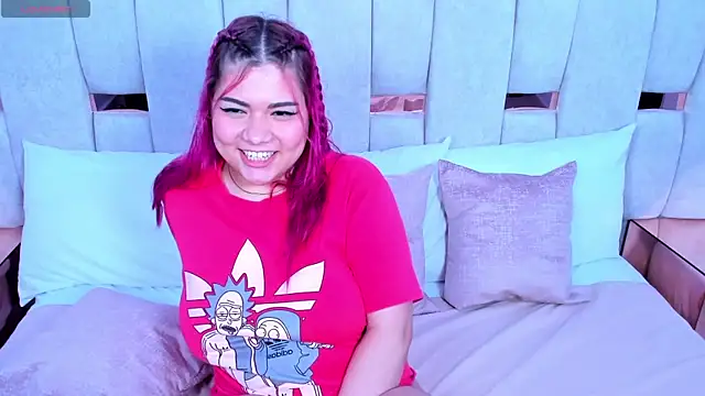 Snapshot of fabi_cortes chatting on December 4, 2024, 7:17 am fabi cortes online show from December 4, 2024, 7:17 am