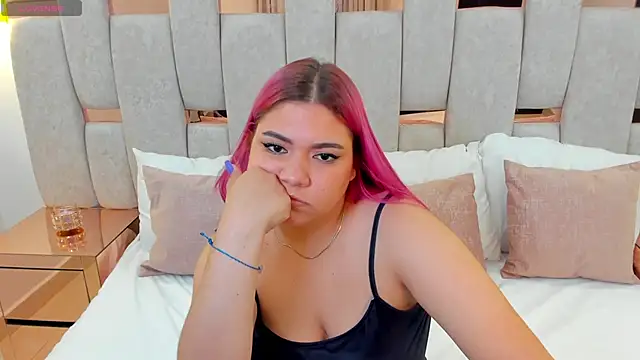 Snapshot of fabi_cortes chatting on December 14, 2024, 8:45 am fabi cortes online show from December 14, 2024, 8:45 am