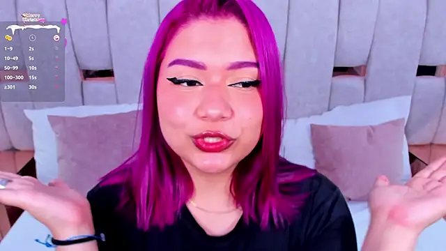 Snapshot of fabi_cortes chatting on December 21, 2024, 6:09 am fabi cortes online show from December 21, 2024, 6:09 am