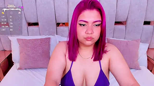 Snapshot of fabi_cortes chatting on December 21, 2024, 6:12 pm fabi cortes online show from December 21, 2024, 6:12 pm