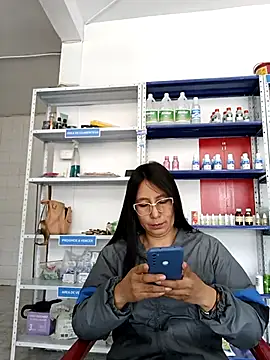 Snapshot of Megan_jennerr chatting on March 9, 2025, 2:21 pm Megan jennerr online show from March 9, 2025, 2:21 pm