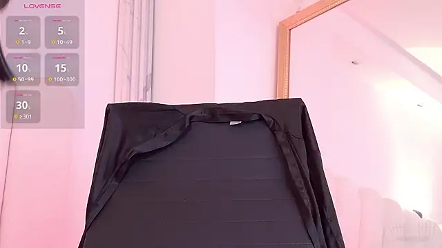 Alice noir online show from March 29, 2026, 6:52 pm