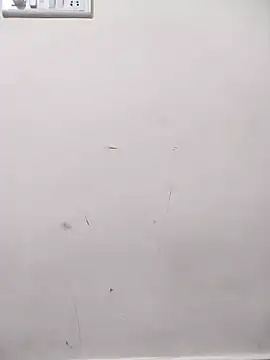 Cool  girl online show from January 16, 2025, 3:24 pm