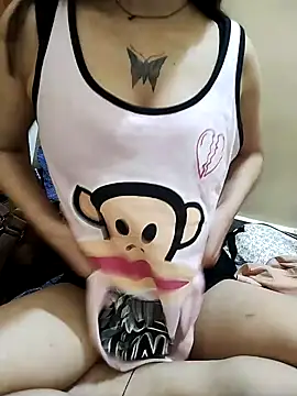 Cool  girl online show from February 1, 2025, 6:08 pm