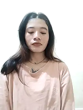 Cool  girl online show from February 2, 2025, 2:34 pm