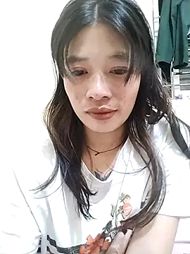 Cool  girl online show from February 19, 2025, 6:43 pm