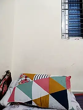 Cool  girl online show from February 27, 2025, 5:15 pm