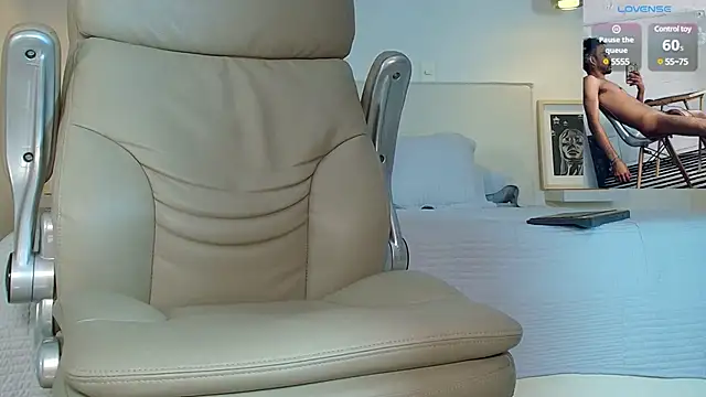 Snapshot of _miguel0 chatting on March 22, 2025, 2:03 pm miguel0 online show from March 22, 2025, 2:03 pm