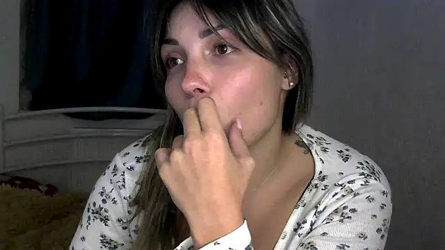 Snapshot of Iskor_ka chatting on November 16, 2025, 6:57 pm Iskor ka online show from November 16, 2025, 6:57 pm