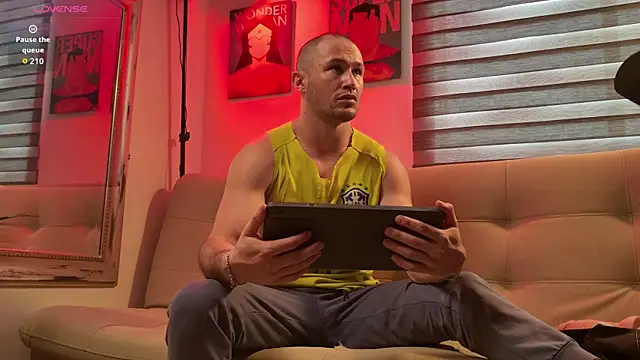 Snapshot of AxelFairchaild chatting on July 1, 2026, 1:24 pm AxelFairchaild online show from July 1, 2026, 1:24 pm