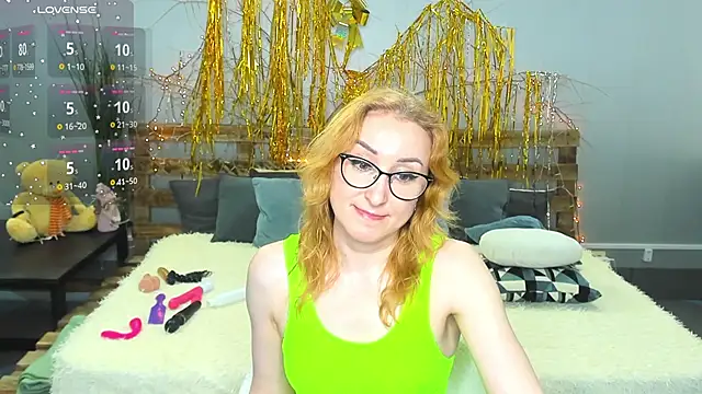 Snapshot of MadissonKiss chatting on February 5, 2025, 7:29 am MadissonKiss online show from February 5, 2025, 7:29 am