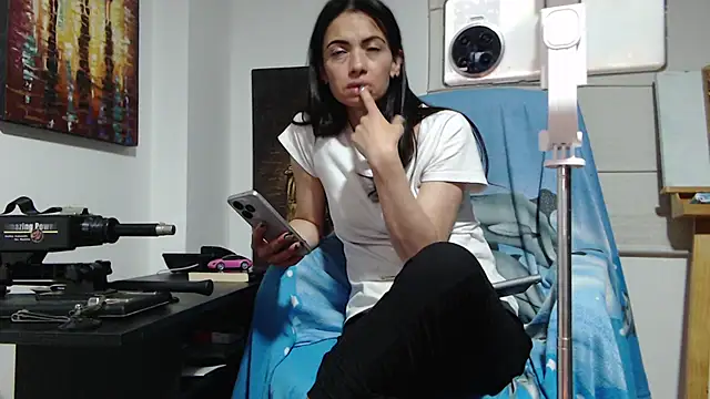 Snapshot of Afrodita_Arggeniss chatting on December 11, 2024, 2:19 am Afrodita Arggeniss online show from December 11, 2024, 2:19 am