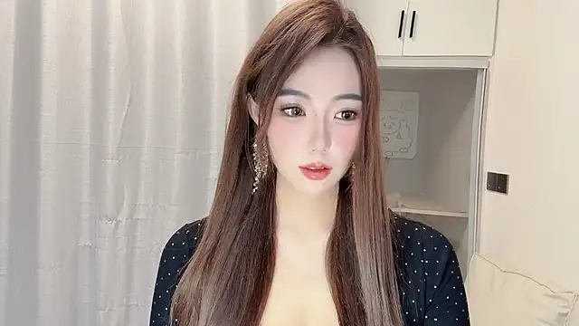 Snapshot of Natasha520 chatting on March 12, 2025, 12:47 pm Natasha520 online show from March 12, 2025, 12:47 pm