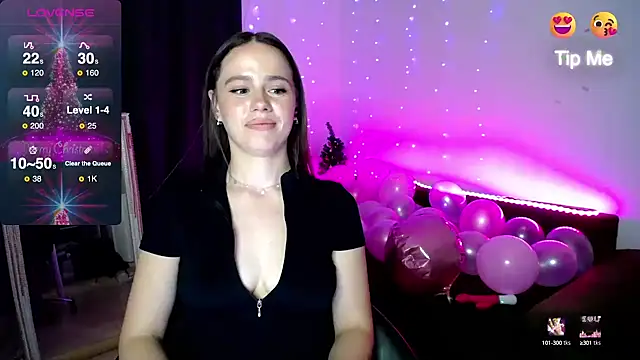 Emillias online show from December 12, 2024, 5:37 pm