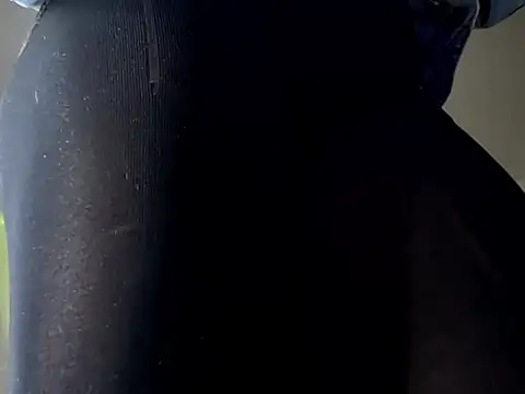 Snapshot of Ale_xandra chatting on October 12, 2025, 1:48 am Ale xandra online show from October 12, 2025, 1:48 am