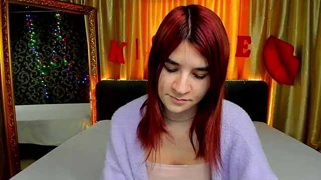  Polly Love  online show from February 13, 2025, 1:15 pm